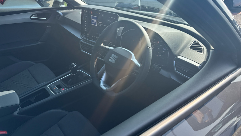 SEAT Leon 1.5 TSI 150 FR Black Edition 5dr [DAP] Petrol Hatchback